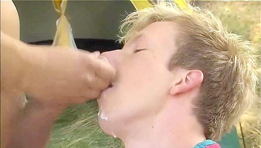 Kevin Maltbys Fiery Solo Ride: Hard Throbs Horny Twink Energy – GayXXX