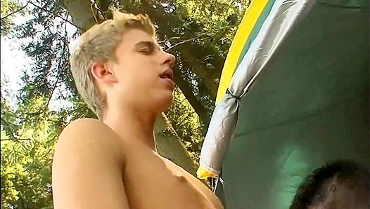Kevin Maltbys Fiery Solo Ride: Hard Throbs Horny Twink Energy – GayXXX