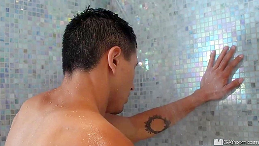 Hot Steam, Hard Bodies: Tyler Lakes Trent Summers Forbidden Shower Fling – 18+