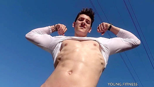 Ripped Hunk Strips Down Takes Giant Cock Deep Throat First – EastBoyHeat 18+