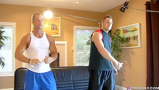Rod Daily Brad Star Heat Up with Filthy Talk Wild chemistry – GayPornHeat 18+