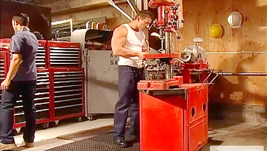 RVD Marko Ignites Passion: Steamy Gym Session Fuels Desire – Tools of Pleasure