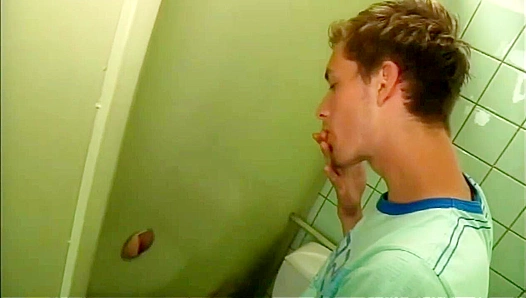 Neil Cross Teddy Green Get Dirty in a Hot Public Gangbang – Gay XXX