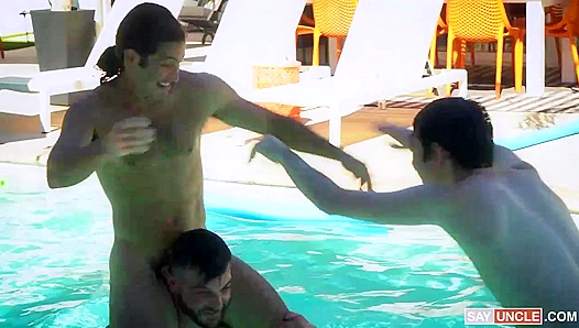 Ian Holmes Unleashed in Hot Gay Orgy Action – Twisted Pleasures 18+