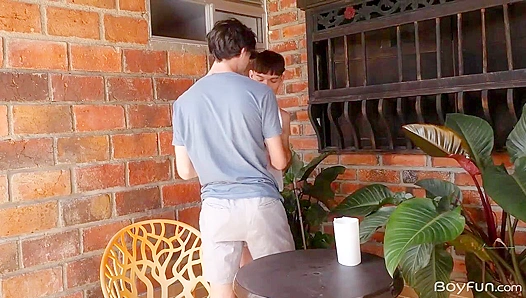 Jacob Rides Milo Hard in Steamy Cowboy Action – GayPornX 18+