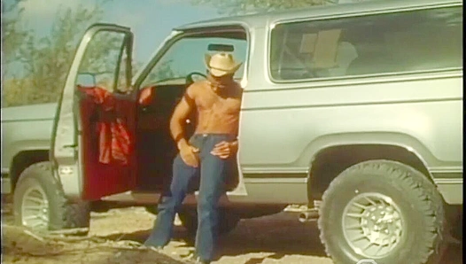 Go Hard with Ed Wiley Holtz in Retro Gay Porn Glory – Falcon Studios 18+