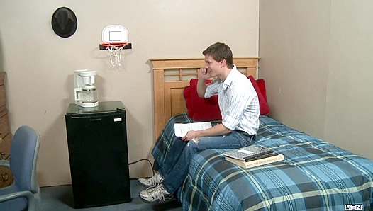 Craving Thickness: Tyler Matts Steamy Bareback Hookup After School – GayTwinkPorn 18+