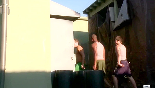 Jacob Julians Hardcore Bareback Rumble on Campus – GayPornFlix