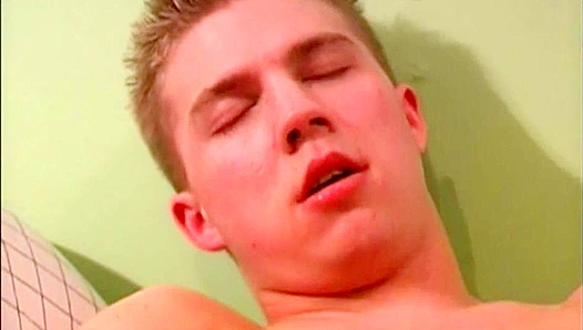 White Sox Orgy: Hot Babe Jams Hard in Wild Masturbation Frenzy – CircleJerkBoys