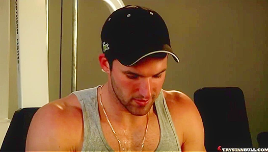 Brunette Beast Rips Through Workout — Dripping Heat Muscle Lust – GayWorkouts 18+