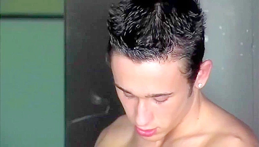 Lucky Taylor Takes Huge Hardcock Deep – Hot Steaming Gay Action in HD