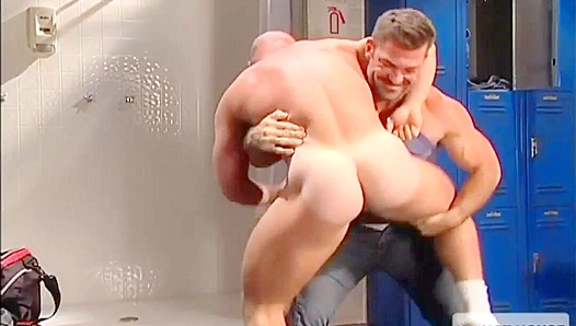 Beefy Brawlers Get Horny in Soaked Lockers – Hardcore Gay Gym Lust – HotHouse 18+
