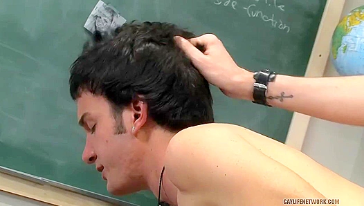 Wade Warren Claims Skylar West in Hot Classroom Dom Session – 18+