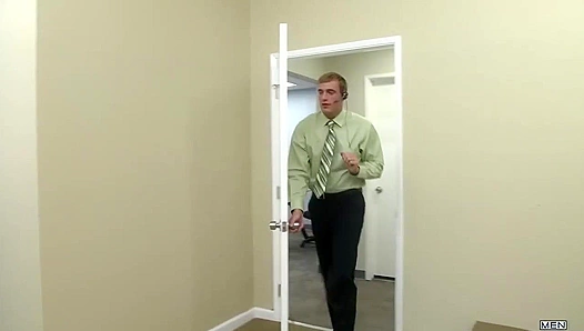 Jessie Cole Ryan Raz Heat Up the Office with Jessy Ares – Hot Gay Encounter 18+