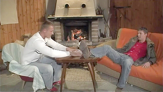 Otto Sprouse Takes It Deep: Steamy Anal Ride with Mario Raffaelli – 18+
