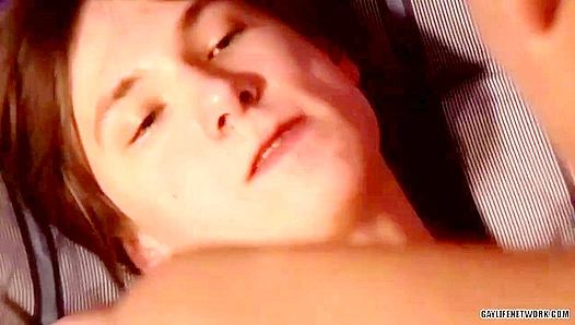 Caught Mid-Strokes: Leo Marco Ethan Whites Steamy Secret Encounter – LollipopTwinks