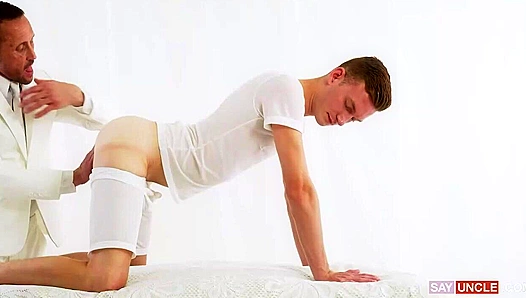 Young Seminarian Claims Pastors Forbidden Desire – Steamy Gay Confessions 18+
