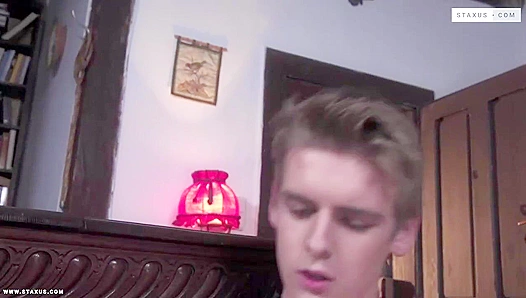 Twink Takes Control: Jacob Kris Goes Wild With Hot Ass-Riding Fun – GayXXX