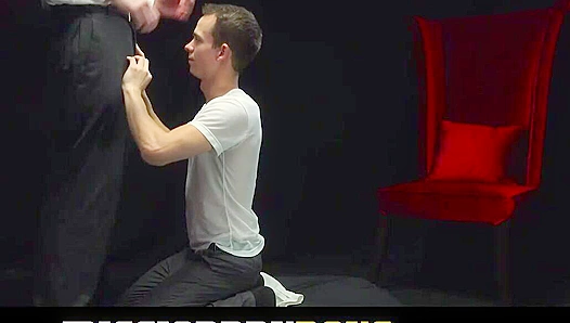 Lindsay Dominates: Rough Missionary Fuck with a Young Stud – MissionaryBoys 18+
