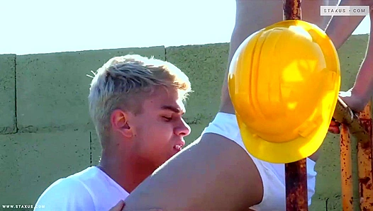 Hard Hats Off: Mike Cole Titus Snow Ignite Steamy Lust On-Site – GayXXX