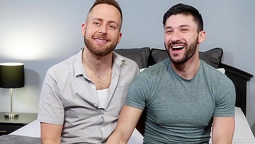 Joel Scott Lives His Wildest Dream With Huge Bareback Ride – RawGayX 18+