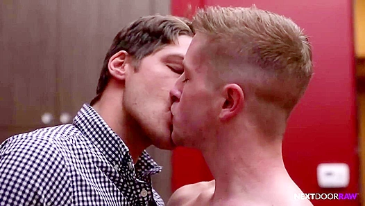 Neighbors Cant Wait: Bridger Watts Chris Blades Heat Up the Bedroom – Full Scene