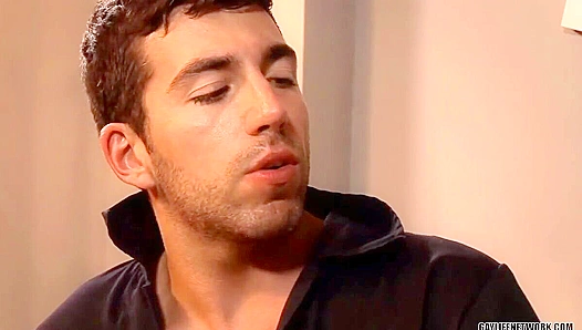 Spun Claimed: Straight Boy Takes Luke Billys Heat – GayThreesomes 18+