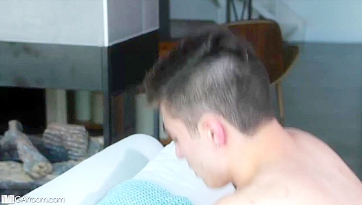 Hot Rookie Alex Taylors Wet Wild First Time On Camera – NaughtyAuditions 18+