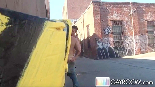 Steamy Encounter: Two Horny Amateurs Fuck Wild Under the Stars – Gay XXX