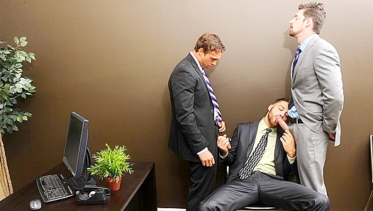 Steamy Office Encounter: Rocco Reeds Hot Rush with Tommy Defendi – 18+