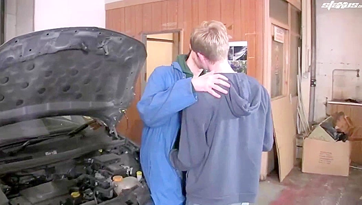 Tyler Mansun Josh Frey Get Hot and Heavy on the Car — Steamy Gay Encounter