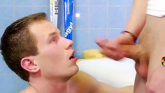 Hung Twinks Go Wild Pleasuring Each Other – Jimmy Snyder Nick Sanders Fuck Hard GayPorno