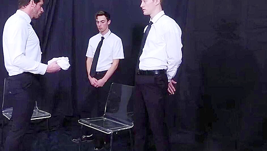 Nick Floyd Dominates Slow-Burn Missionary Fuck With Horny Silver StepDaddy –