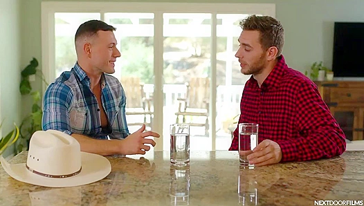 Carter Woods Ignites Steamy Hookup with Buff City Hunk Ryder Owens – 18+