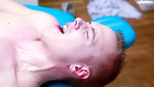 Sam Brooks Flexes Hard for Intense Gay Anal Action – GayXXX