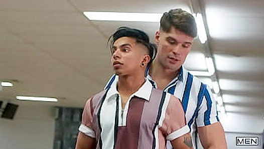 Malik Angel Goes Wild for Rough Bowling Alley Sex – XCLUSIVE 18+