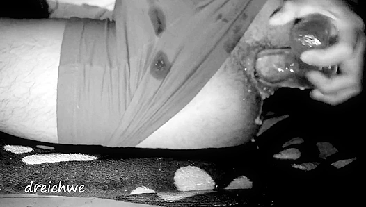 Craving Morning Heat: He Devours Hard Cock Right After Waking Up – 18+