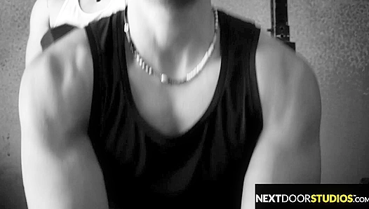 Double Penetrated Spit-Roasted: Horny Gym Bros Pounded by Buff Neighbors – NextDoorBuddies
