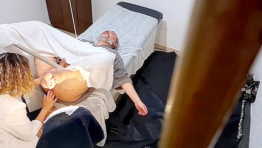 Doctors Exam Turns Hot: Patient Takes Strapped Love After Check-Up – GayPornMD