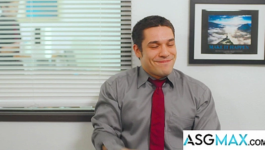 Steamy Secret Blowjobs in the Gay Office Fantasy – Hot Workplace Action XXX