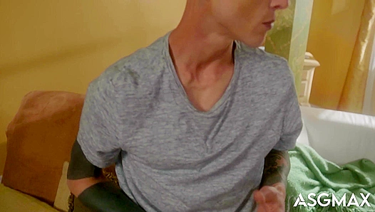 Two Hot Twinks Ramp Up Lust — Bareback Blowjobs End in Explosive Climaxes – GayXXX 18+