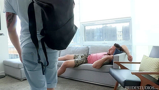 Hung Teen Wakes StepDaddy by Deep-Throating His Massive Hard-on – Hot Morning Fuck Fest