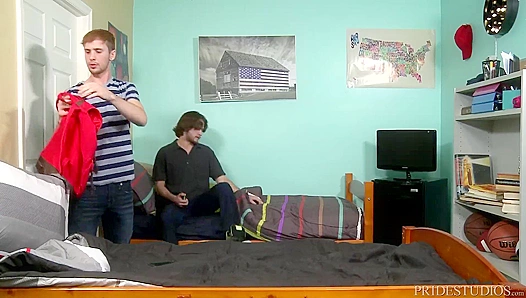 Double Virgin Breakdown: Screaming Orgasms Sticky Finish – GayPornoFest
