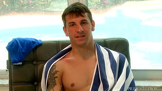 Hard Bodies, Tight Trunks — Raw Throbbing Dick Moves Exposed