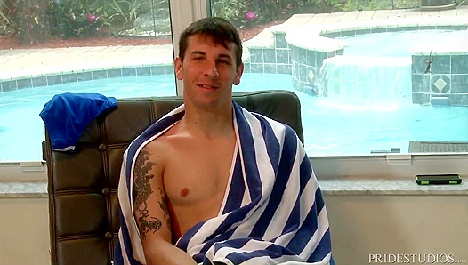 Hard Bodies, Tight Trunks — Raw Throbbing Dick Moves Exposed