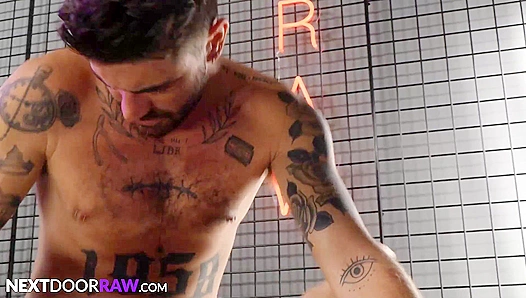 Alpha Wolf Claims Mate — Raw Passion Ignites Between Rivals Under Moonlight – 18+