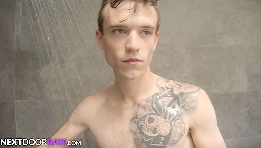 Spied On Then Fucked Raw at the Gym – NaughtySpy 18+