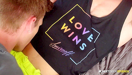 Reuniting in Heat: Theo Julians Steamy Bareback Reconciliation – NextDoorTwink 18+