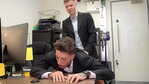 Britains Hottest Stud Takes It On My Desk — Edge Play Till Explosion