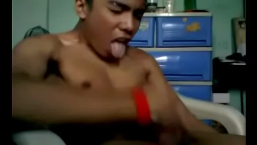 Asian Stud Unleashes Passion in Mind-Blowing Solo Climax –